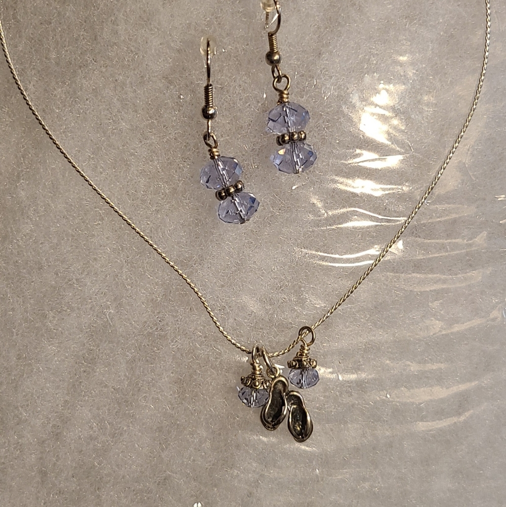 SUPER CUTE NECKLACE & EARRINGS